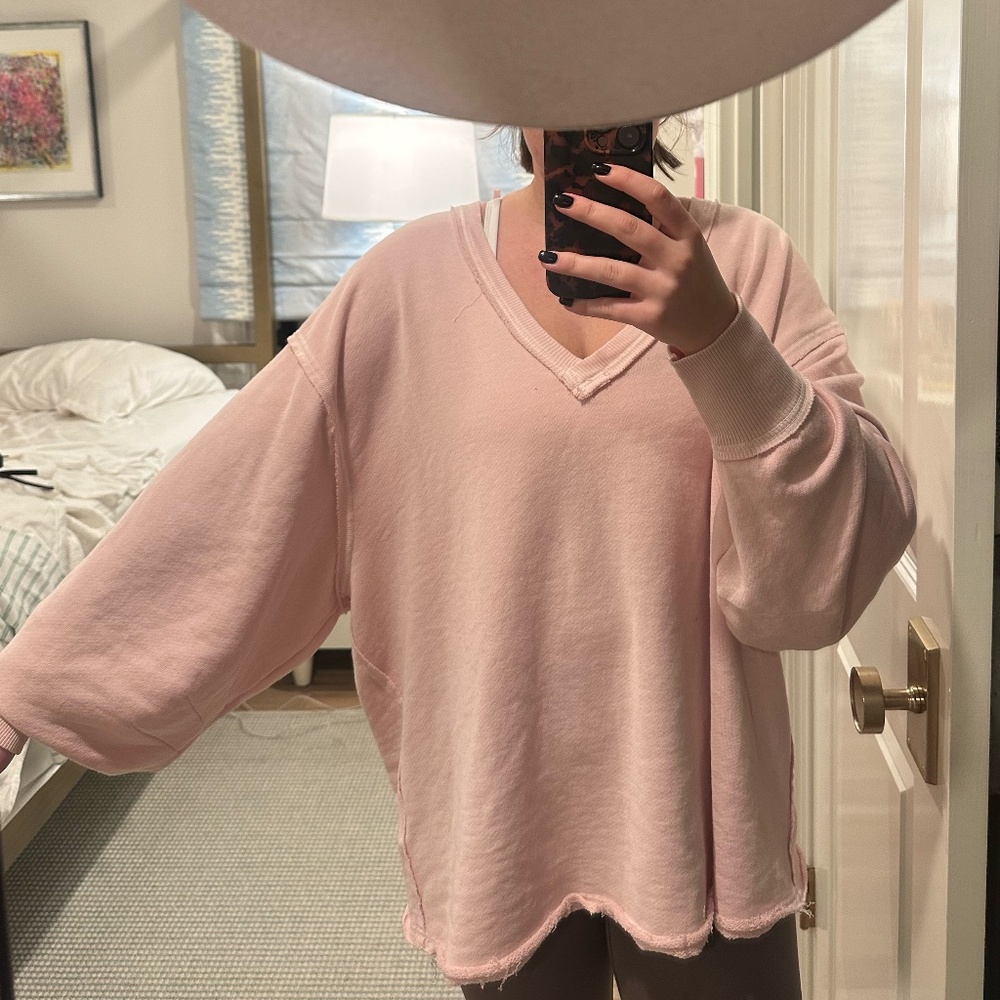 Free People We The Free Venice V-Neck Sweatshirt — Lilac Bloom (XS but Oversized - Picture 4 of 4